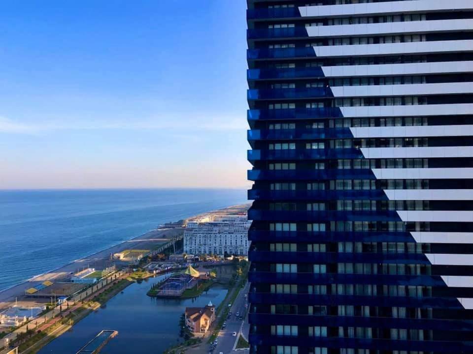 Apartment Twin Towers David Batumi Exterior foto